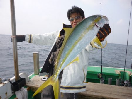 真祐丸 （しんゆうまる） 釣果