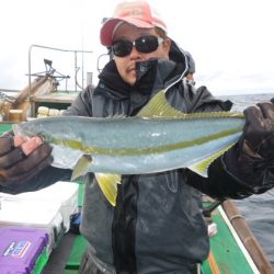 真祐丸 (しんゆうまる) 釣果