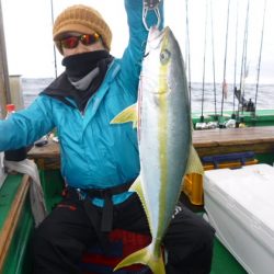 真祐丸 (しんゆうまる) 釣果