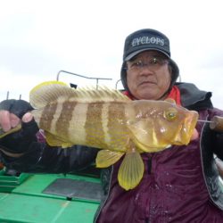 真祐丸 （しんゆうまる） 釣果