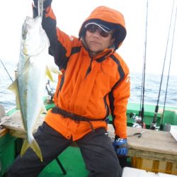 真祐丸 （しんゆうまる） 釣果