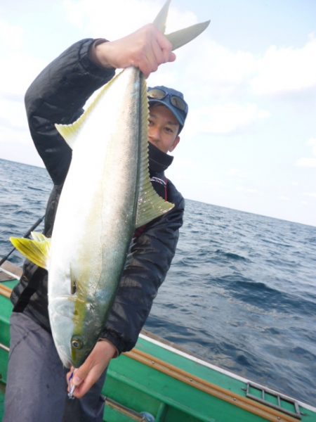 真祐丸 （しんゆうまる） 釣果