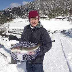 フィッシングレイクたかみや 釣果