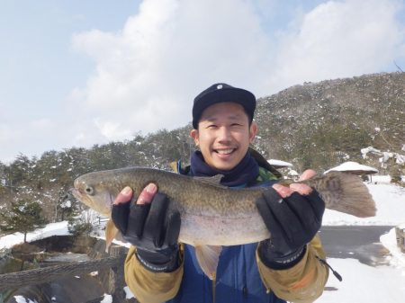 フィッシングレイクたかみや 釣果