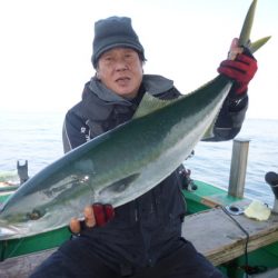 真祐丸 (しんゆうまる) 釣果