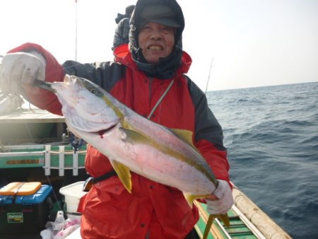 真祐丸 （しんゆうまる） 釣果