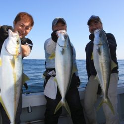 クルーズ 釣果