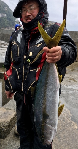 鵜来島家本渡船 釣果