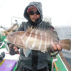 真祐丸 (しんゆうまる) 釣果