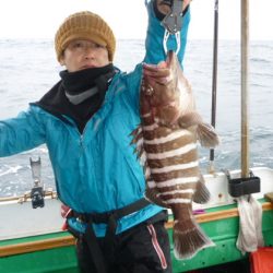 真祐丸 (しんゆうまる) 釣果