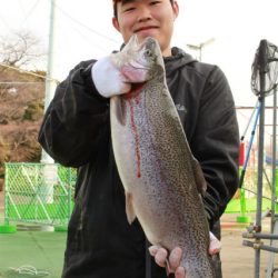 としまえんフィッシングエリア 釣果