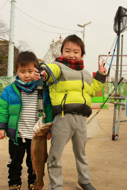 としまえんフィッシングエリア 釣果