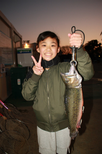 としまえんフィッシングエリア 釣果