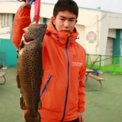 としまえんフィッシングエリア 釣果