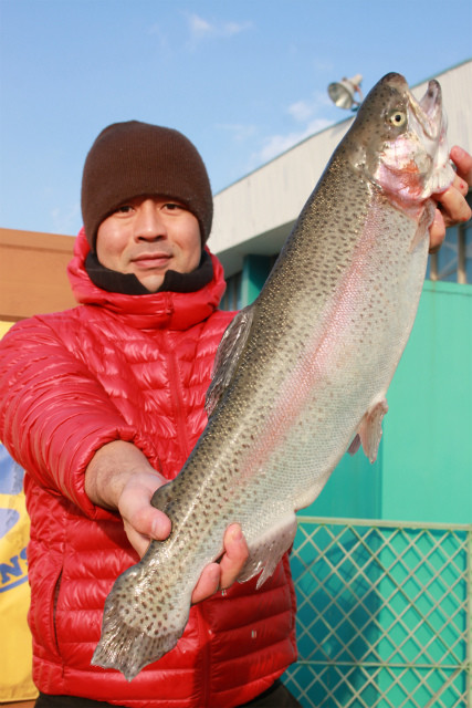 としまえんフィッシングエリア 釣果
