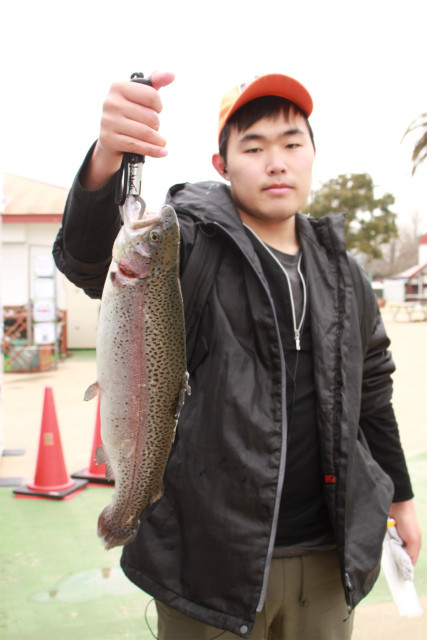としまえんフィッシングエリア 釣果