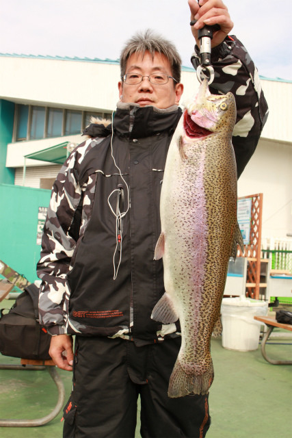 としまえんフィッシングエリア 釣果