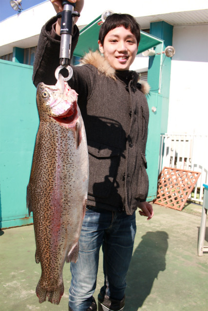としまえんフィッシングエリア 釣果