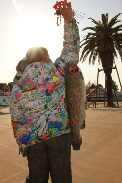 としまえんフィッシングエリア 釣果