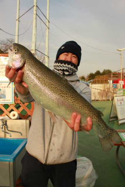 としまえんフィッシングエリア 釣果