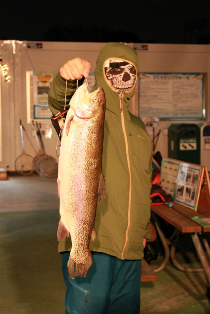としまえんフィッシングエリア 釣果