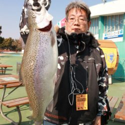 としまえんフィッシングエリア 釣果