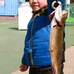 としまえんフィッシングエリア 釣果