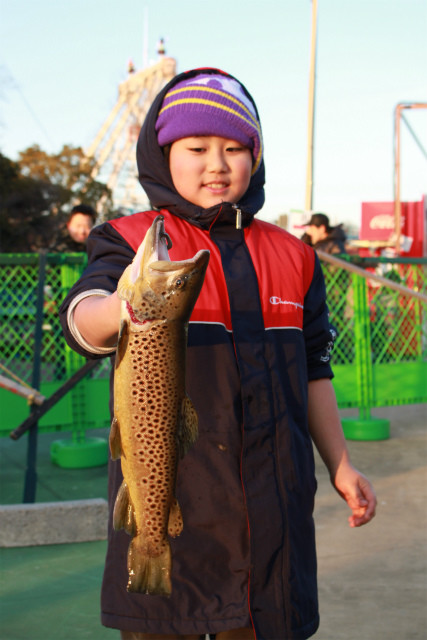 としまえんフィッシングエリア 釣果