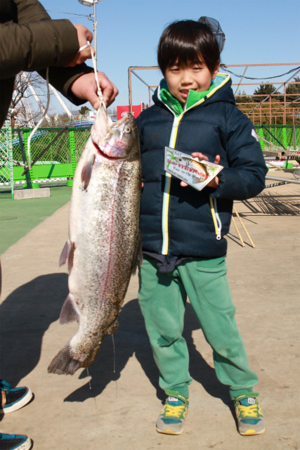 としまえんフィッシングエリア 釣果