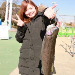 としまえんフィッシングエリア 釣果