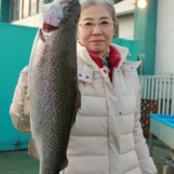 としまえんフィッシングエリア 釣果