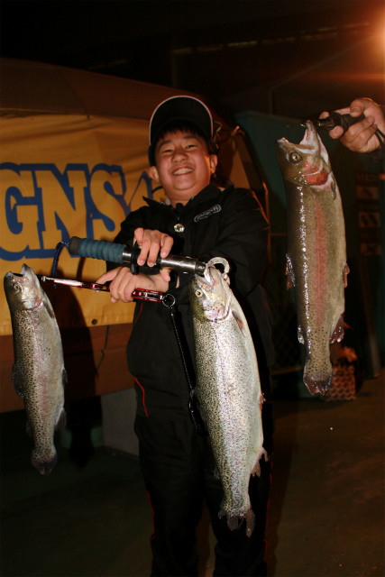 としまえんフィッシングエリア 釣果