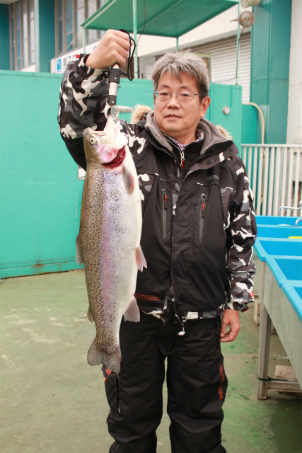 としまえんフィッシングエリア 釣果