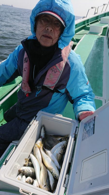 金沢八景鴨下丸 釣果