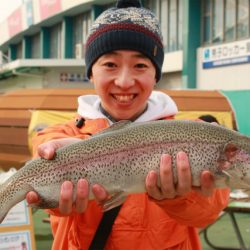 としまえんフィッシングエリア 釣果