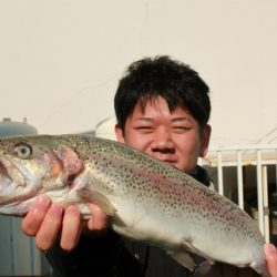 としまえんフィッシングエリア 釣果