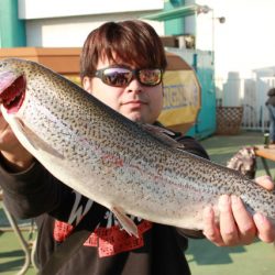 としまえんフィッシングエリア 釣果