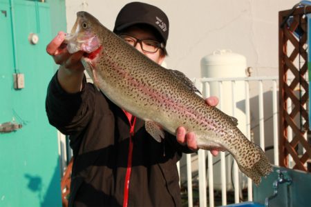としまえんフィッシングエリア 釣果