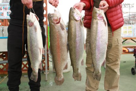 としまえんフィッシングエリア 釣果