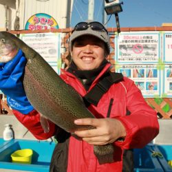 としまえんフィッシングエリア 釣果