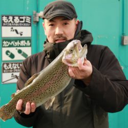 としまえんフィッシングエリア 釣果