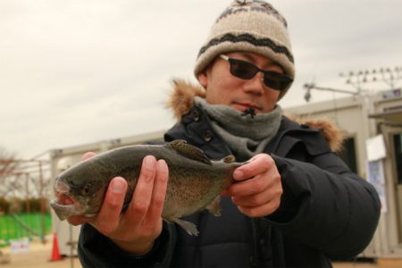 としまえんフィッシングエリア 釣果