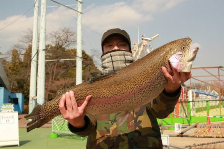 としまえんフィッシングエリア 釣果