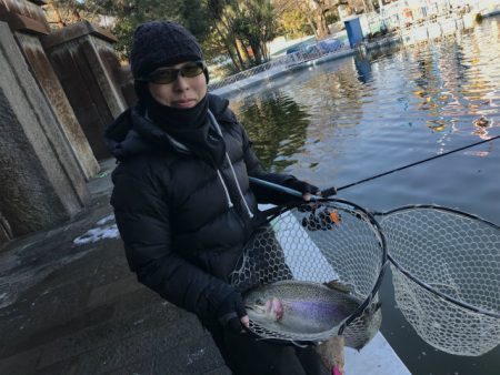 としまえんフィッシングエリア 釣果