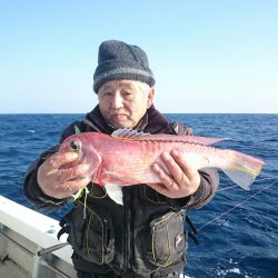 エンペラー 釣果