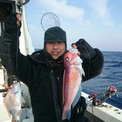 エンペラー 釣果