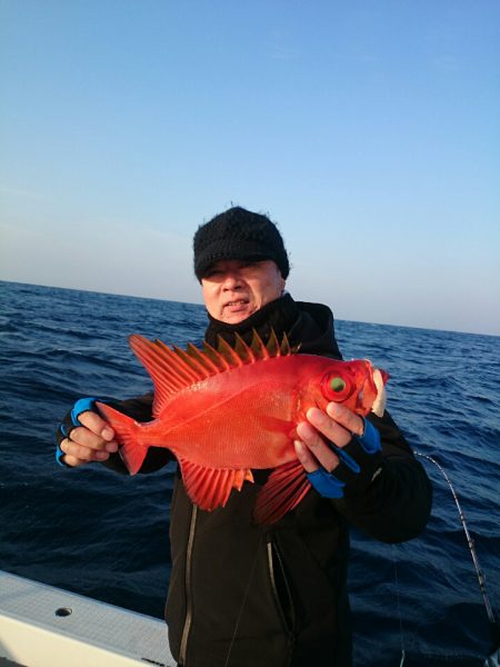 エンペラー 釣果