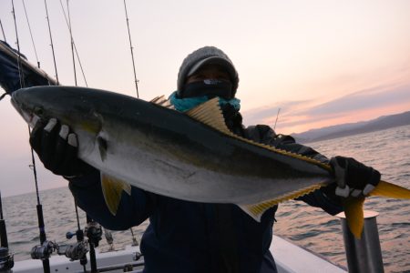 ジギング船 BLUEWATER 釣果