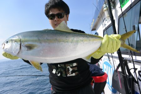 ジギング船 BLUEWATER 釣果