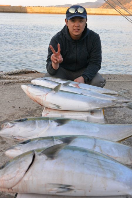 ジギング船 BLUEWATER 釣果